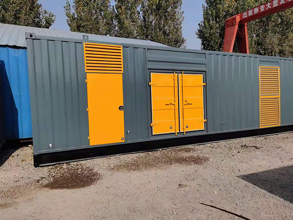 清远300kw 柴油发电机组用多大的空气开关？