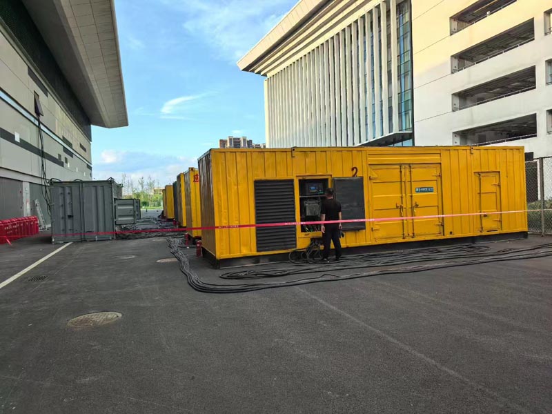 清远柴油发电机冬季保养注意事项？