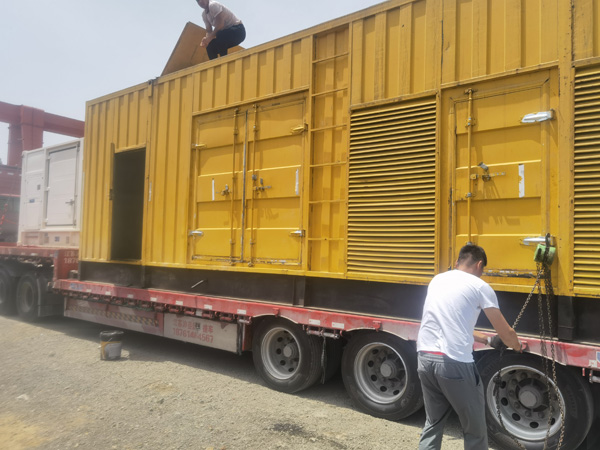 清远发电机出租100KW发电机需要什么规格的电缆线？