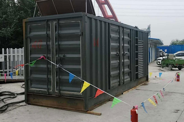 清远发电机租赁空气滤清器多久更换一次?